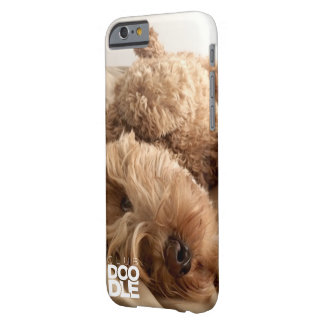 逆さまのgoldendoodleのclubdoodleのiPhone6ケース! Barely There iPhone 6 ケース