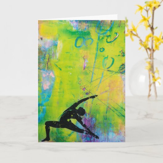 逆の戦士のヨガの女の子の挨拶状 カード (黄色い花)