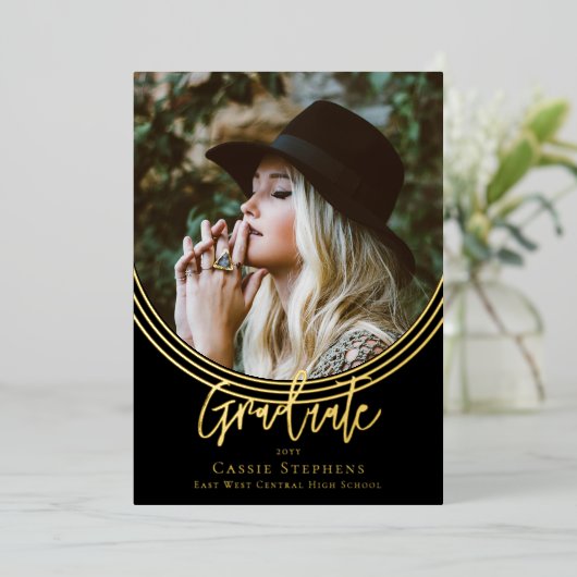 逆アーチトレンディー台本の大学院写真 箔招待状 (立ち正面)