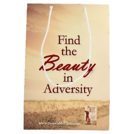 逆境の中で美しいを見つける ミディアムペーパーバッグ