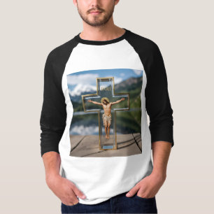 透明なINRIの十字架 Tシャツ