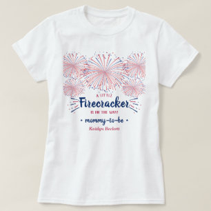 途中で爆竹を!7月4日の赤ちゃんシャワー Tシャツ