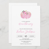 途中のように小さなカボチャを甘くピンクにするベビー 招待状 (正面/裏面)