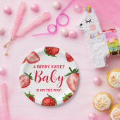 途中のイチゴのベリー甘い赤ちゃんシャワー ペーパープレート (パーティー)