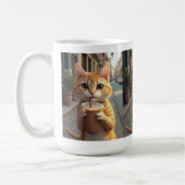 通りでコーヒーを飲む猫 コーヒーマグカップ (左)