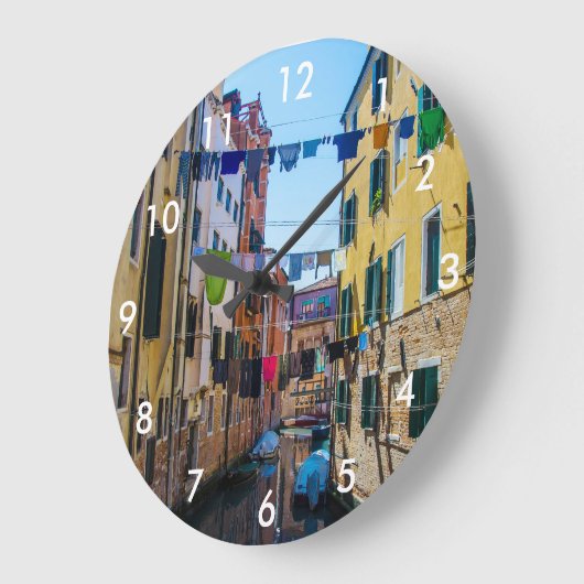 通りでヴェネツィアで洗濯した服イタリア ラージ壁時計 (傾斜)