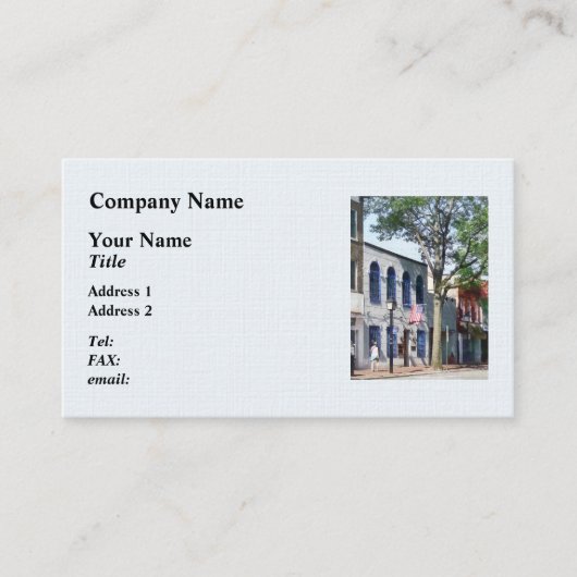 通りとアメリカ国旗のアレクサンドリアVA 名刺 (正面)