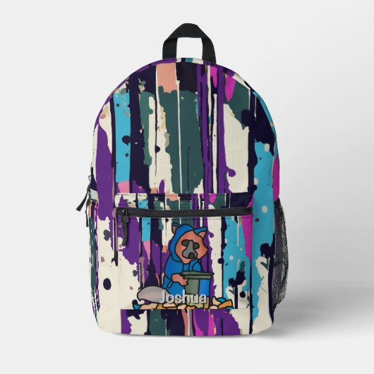 通りのタヌキがゴミ箱を探検 | おもしろい プリントバックパック (正面)