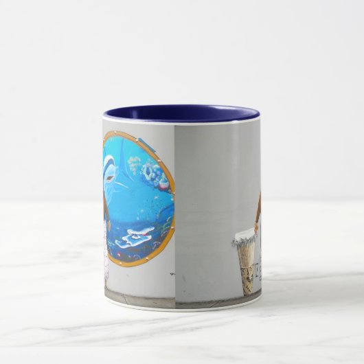 通りの芸術のイスラエル共和国のハワイの壁画 マグカップ (中央)