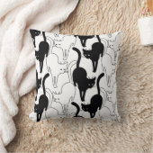 通りの黒猫 クッション (ブランケット)