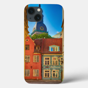 通りインザオールドタウン エストニア iPhone 13ケース