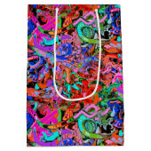 通りスタイル王冠と名前のグラフィティ ミディアムペーパーバッグ (裏面)