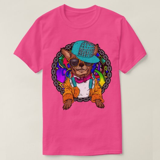 通りドッグChihuahua Graffitiチェーンドッグ恋人 Tシャツ (デザイン正面)