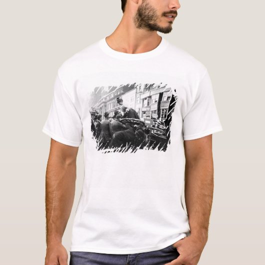 通り事故 Tシャツ (正面)