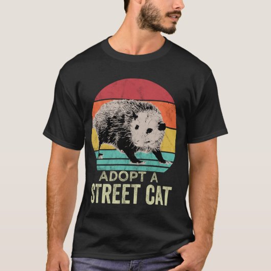 通り猫ポッサムをおもしろい採用 Tシャツ (正面)