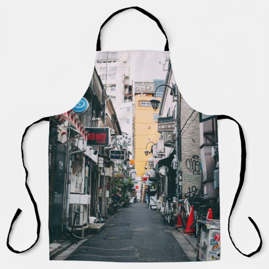 通り間グレーコンクリート建物 エプロン (正面)