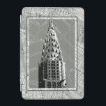 通り・オブ・ニューヨークとエンパイア・ステート・建物 iPad MINIカバー<br><div class="desc">ニューヨークに行ったことある？その後、エンパイアステート建物の窪みとともに都市の通りのこのプリントが大好き。こ買の作品はビッグアップルに近づく！</div>