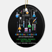 通常のエンジンと同様のケミカルエンジニア定義 セラミックオーナメント (左)