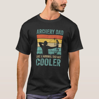 通常のパパだが射手のようなアーチェリークールのパパ Tシャツ