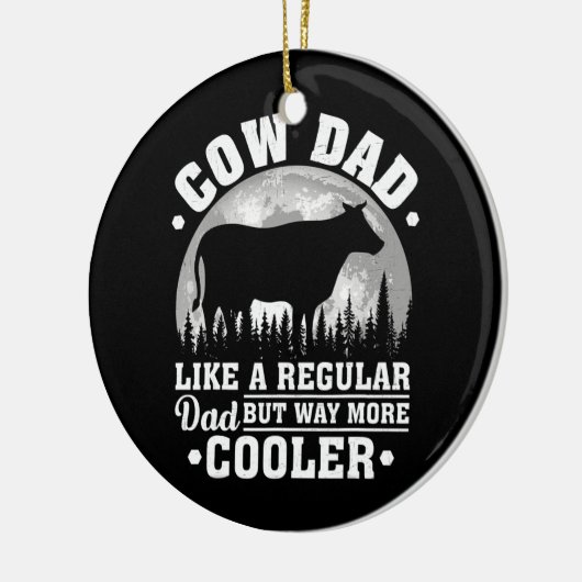 通常のパパ牛のようなメスの牛のおもしろいパパ セラミックオーナメント (左)