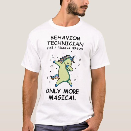 通常の人と同じ行動技術者 Tシャツ (正面)