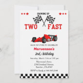 速いレーシングカーの男の子の2歳の誕生日パーティー 招待状 (正面)