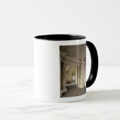 造られる中央玄関の眺め1642-51年 マグカップ (正面右)