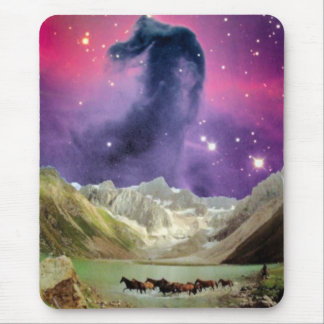 連続した馬上のHorseheadの星雲 マウスパッド