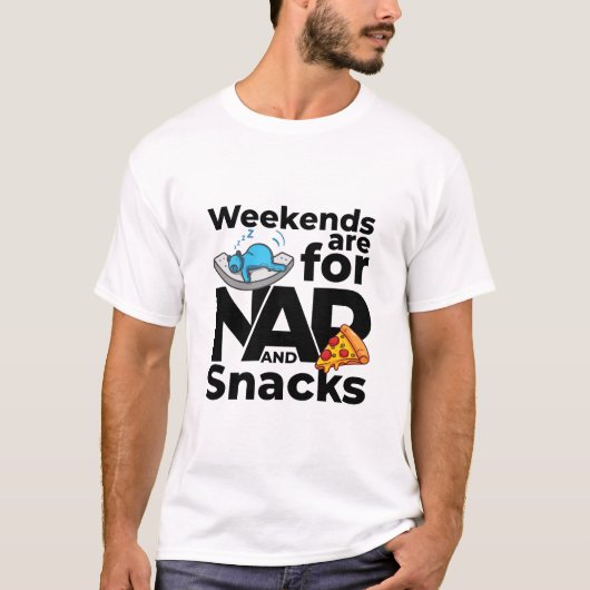 週末は昼寝と軽食に使用 Tシャツ (正面)