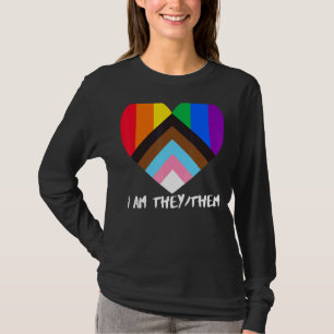 進捗プライドレインボーフラッグ包括ハートI A Tシャツ