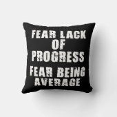 進歩の欠如を恐れ、平均を恐れやる気を起こさせる- クッション (裏面)