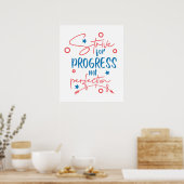 進歩を完璧ではないワードアートルームのために努力する ポスター (キッチン)