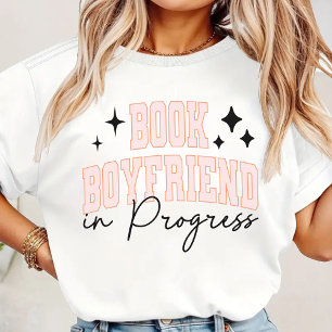 進行中のブックボーイフレンドTシャツ、ブックラバーギフト Tシャツ