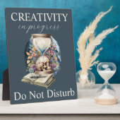 進行中の創造性は作家のサインを邪魔しない フォトプラーク (側面)