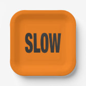 遅い注意記号 ペーパープレート (正面)