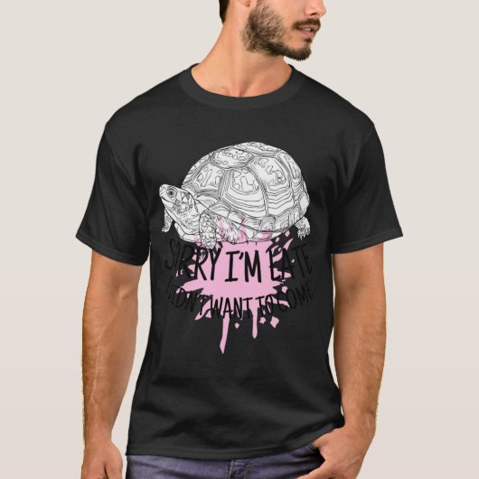 遅れてごめん 来たくなかったのガール Tシャツ (正面)