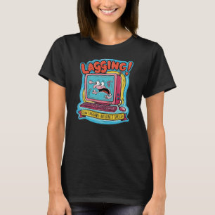 遅れ! – 遅いインターネット速度 Tシャツ