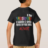 遊び場でタイポグラフィモダン先生ギフト Tシャツ (裏面)