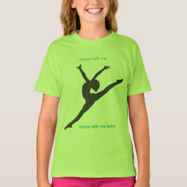 遊び場でライム色のTシャツ Tシャツ