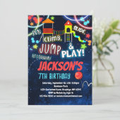 遊び場の誕生日パーティーの招待状 招待状 (スタンド正面)