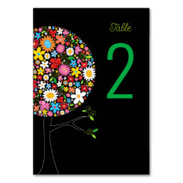遊び心あふれるカラフルな春の花が木に咲き乱れる テーブルナンバー