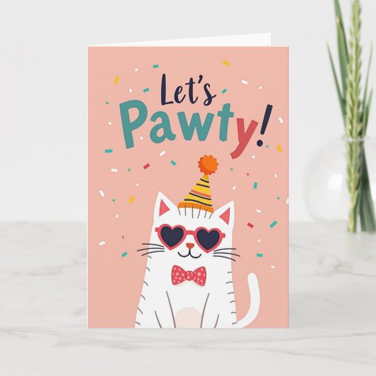 遊び心いっぱいの子猫の誕生日カード カード (正面)