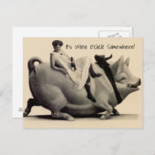 遊び心たっぷりの楽しい豚の女性です、どこかでワインチェックの時間です ポストカード (正面/裏面)