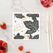 遊び心のあるエレガントな秋の落ち葉とどんぐり スタンダードカクテルナプキン (インサイチュ)