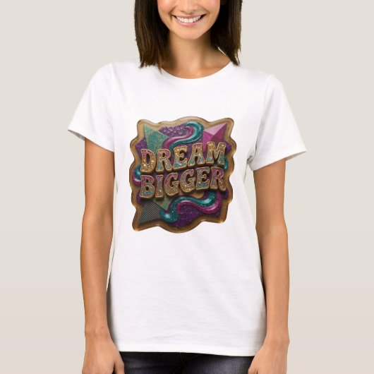 遊び心のあるゴールドDREAM BIGGER Tシャツ (正面)