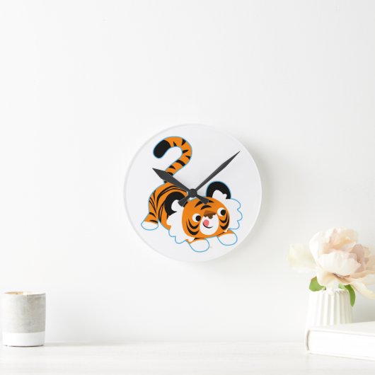 遊ぶこと準備ができたかわいい漫画のトラ ラウンド壁時計 (ホーム)