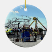 遊園地のジェットコースターの古い果樹園は私を浜に引き上げます セラミックオーナメント (裏面)