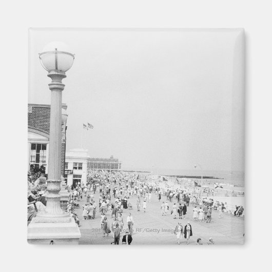 遊歩道の群衆 マグネット (正面)