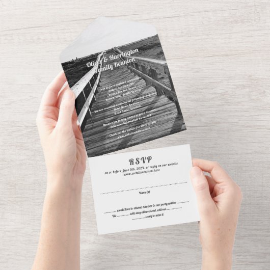 遊歩道家族再会招待状（出欠確認付き） オールインワン招待状 (貼ってはがせる)