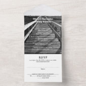 遊歩道家族再会招待状（出欠確認付き） オールインワン招待状 (内側)